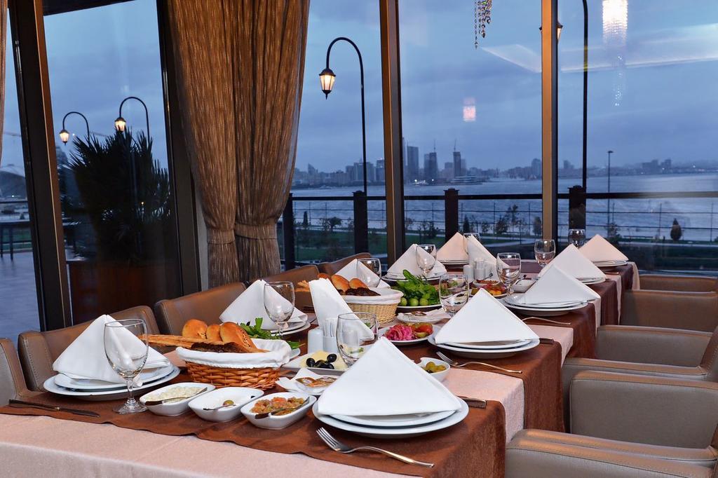 Riviera Hotel Baku Ngoại thất bức ảnh